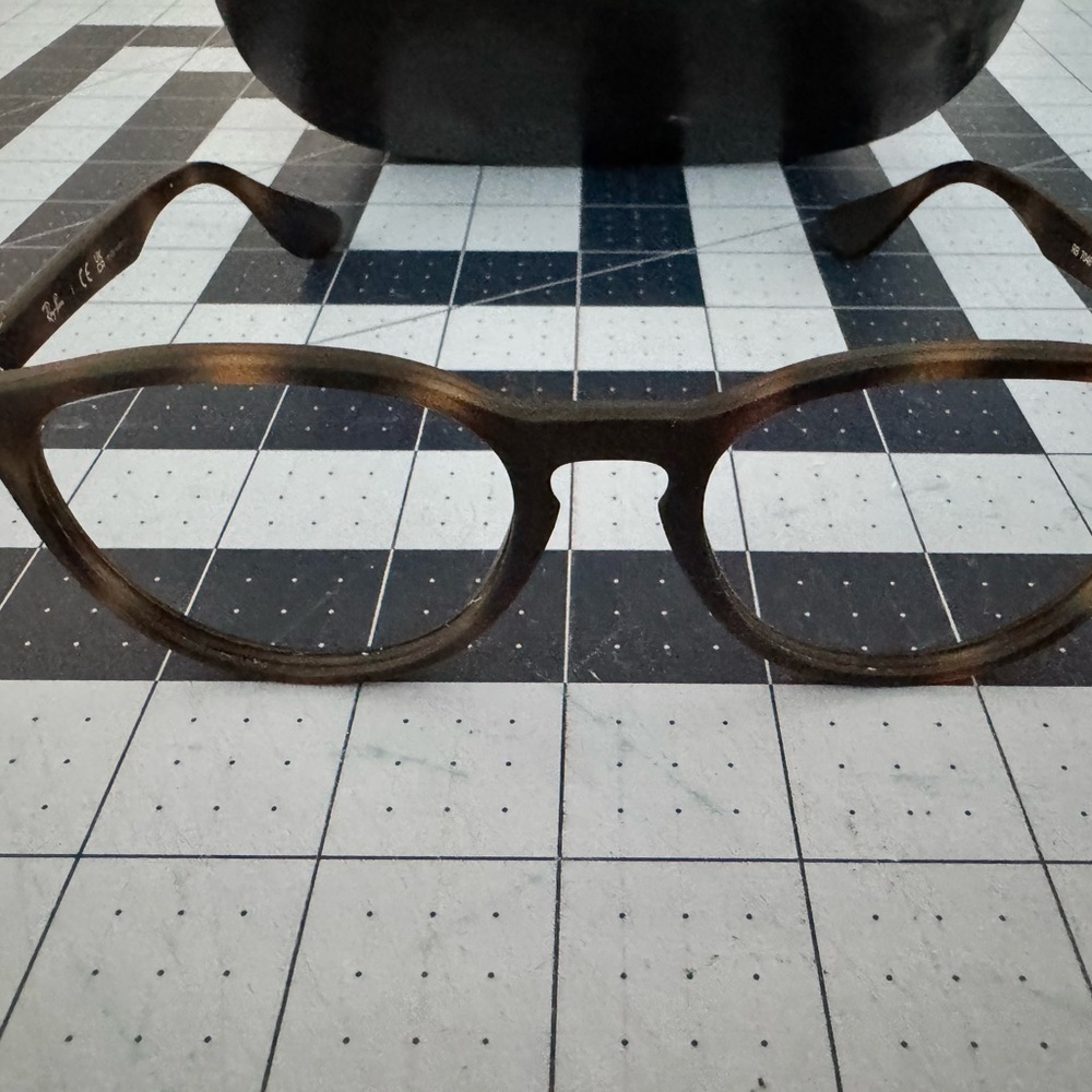 Ray-Ban Erika -RB7046 Eyeglasses Frame- No Lenses